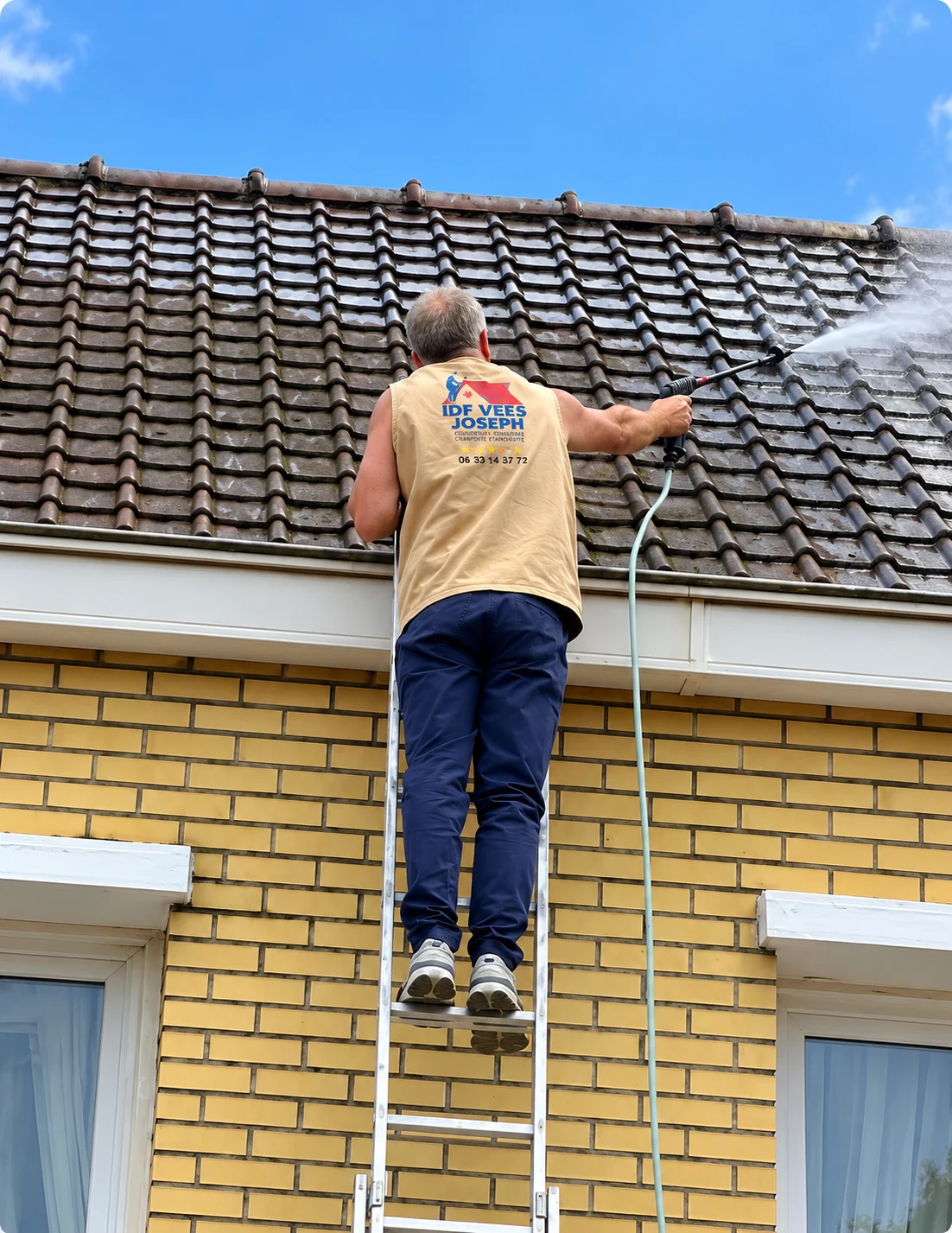 Avant nettoyage de toiture à Gagny par Entreprise Vees